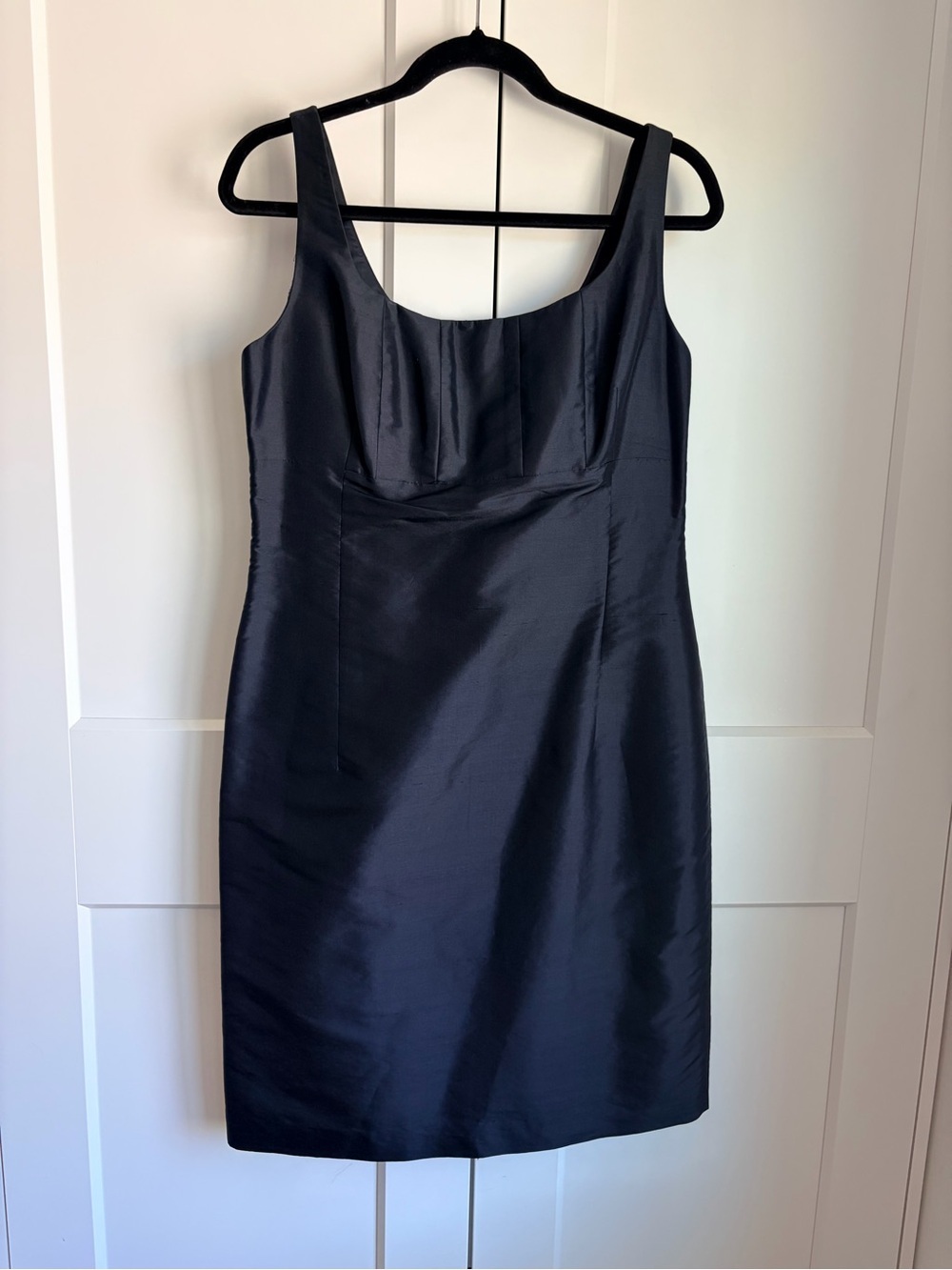 Valerie Stevens Black Silk Sleeveless Midi Sheath Dress | 10